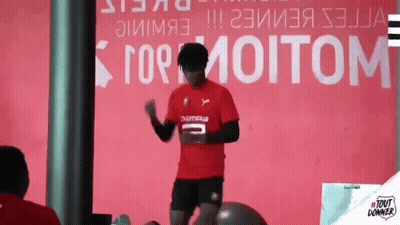 Man In Red Shirt Saying Hamra GIF