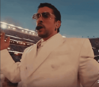 Man In Sunglasses And White Suit Says Levantate Mijo GIF