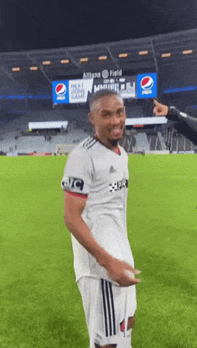 Man In White Jersey With Allianz GIF