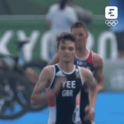 Man In Yee GBR Jersey Running Race GIF