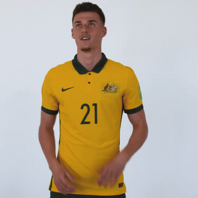 Man In Yellow Jersey Number 21 GIF
