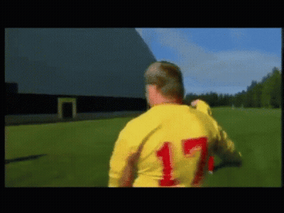 Man In Yellow Jersey With Number 17 GIF