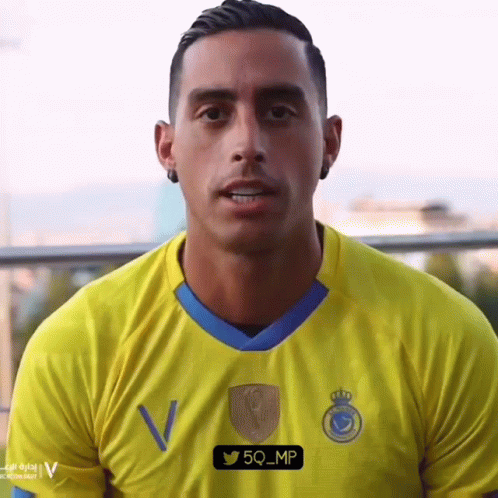 Man In Yellow Shirt 5Q_mp GIF