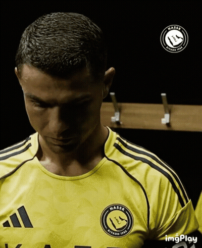 Man In Yellow Shirt Saying Hassr GIF