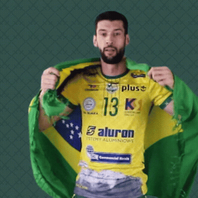 Man In Yellow Shirt With Number 13 K GIF
