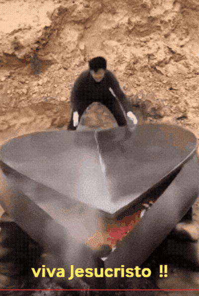 Man Next To Large Metal Heart Viva Jesucristo GIF