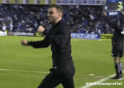 Man On Soccer Field Azulsiemprefiel GIF