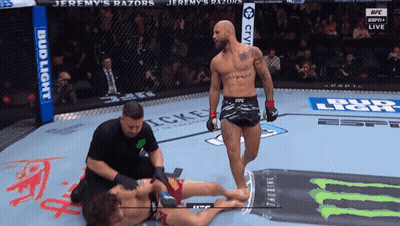 Man Saying The Cyclone With Hand GIF