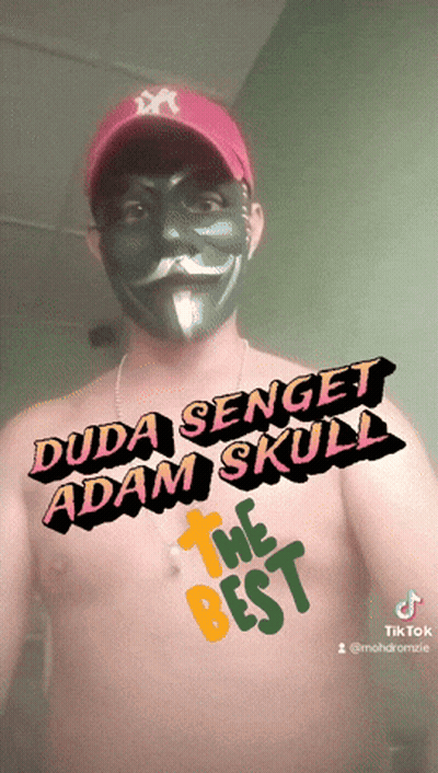 Man Shirtless Wearing Duda Senget Adam Skull Mask GIF