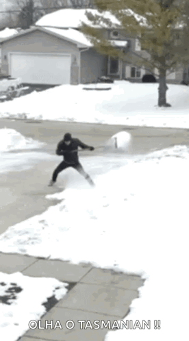 Man Shoveling Snow Olha O Tasmanian GIF