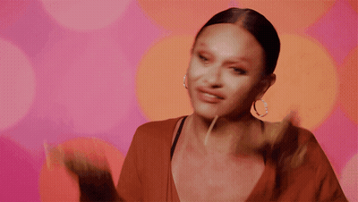 Man Singing Hello Chat To Crowd GIF