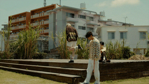 Man Wearing Gucci Jacket On Stage GIF