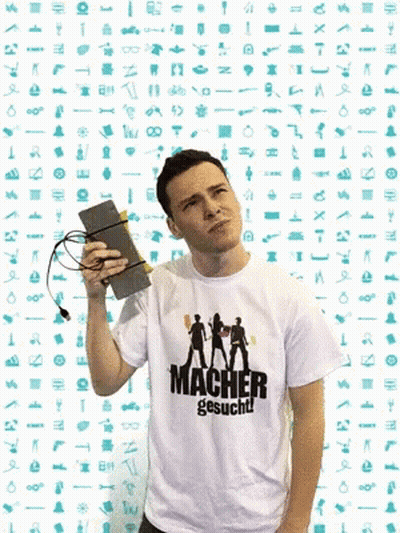 Man Wearing Macher Gesucht Shirt GIF