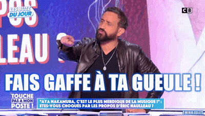 Man With Beard In Front Of Sign Fais Gaffe A Ta Gueule GIF