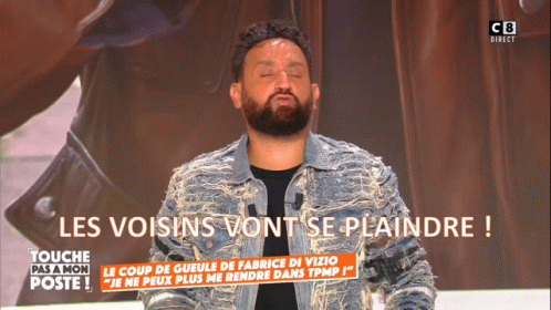 Man With Beard On Les Voisins Vont Se Plaindre GIF