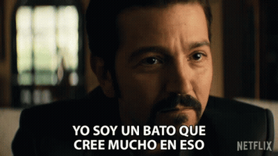 Man With Beard Yo Soy Un Bato Que Cree Mucho En Eso GIF