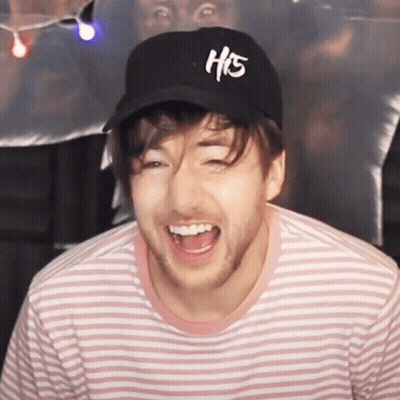 Man With Hat Saying H15 GIF