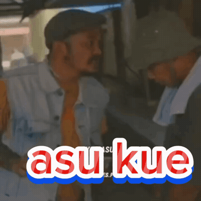 Man With Towel Talking To Another Man Asu Kue GIF