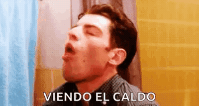 Man Yawning in Bathroom Viendo El Caldo