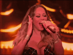 Mariah Carey Singing