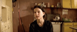 Mathilda Natalie Portman GIF