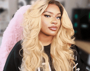 Meela Meela Vanderbuilt GIF