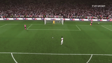 Memo Ochoa Team Opponent GIF