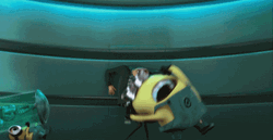 Minion Scream Scared Freaking Out GIF