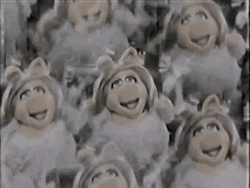 Miss Piggy In The 80'S GIF