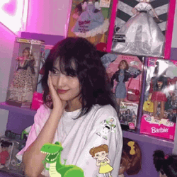 Momo Twice Cute Pose GIF