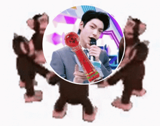 Monkey Circle Soobin Receive Award GIF