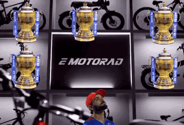 Ms Dhoni Ipl Ms Dhoni Virat Kohli GIF