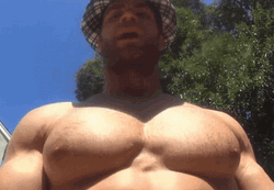 Muscle Guy Big Pecs Bounce Man Boobs