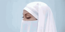Muslim Girl With Beautiful Eyes