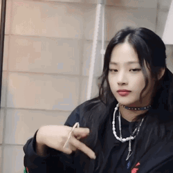 Newjeans Minji Peace Sign GIF