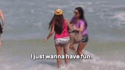 Nicole Snooki Polizzi Get Out Of The Ocean GIF