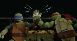 Ninja Turtle Raphael Joint Forces Leonardo GIF