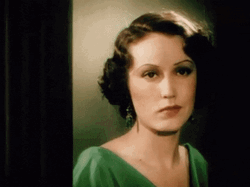 Nostalgic Boa Noite Closing Door GIF
