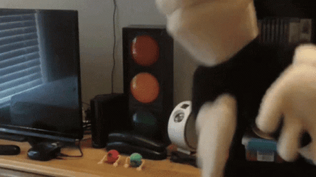 Omblar The Puppet GIF