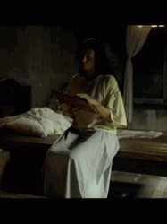 Open Book Iza Calzado Culion  GIF