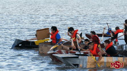 People Race And Row The Boat GIF