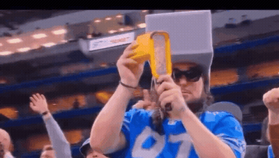 Person Holding Kraft Dinner Three Cheese Macaroni GIF