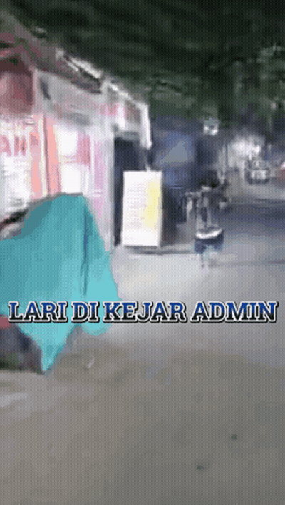 Person Walking Down Street Lari Di Kejar Admin GIF