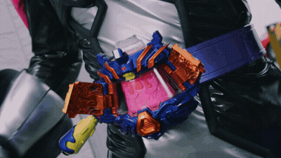 Person Wearing Purple Belt With Orange Item GIF