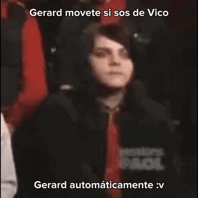 Person With Headphones And Red Tie Saying Gerard Movete Si Sos De Vico GIF