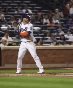 Pete Alonso Running GIF