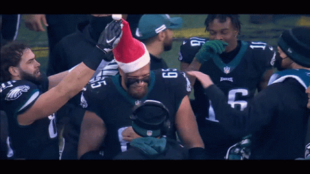 Philadelphia Eagles Player Wear Santa Hat GIF