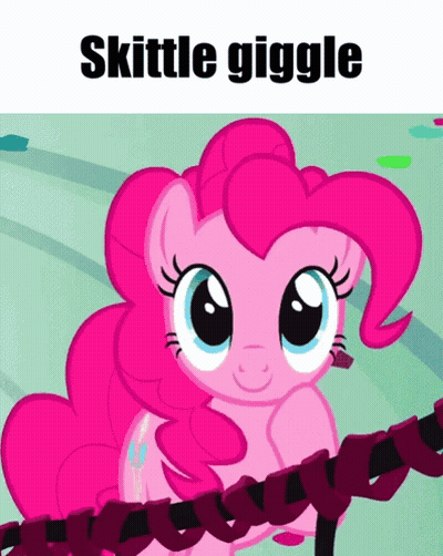 Pinkie Pie Holding Rope GIF
