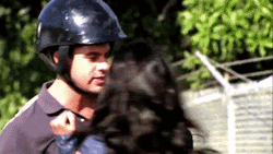 Player Besos Apasionados GIF