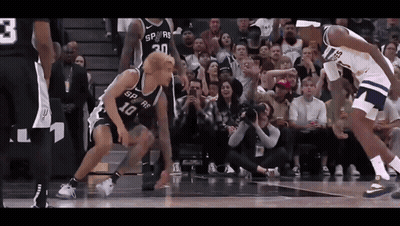 Player Number 10 GIF